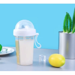 Pahar dublu pentru apa 400 ml cu 2 paie