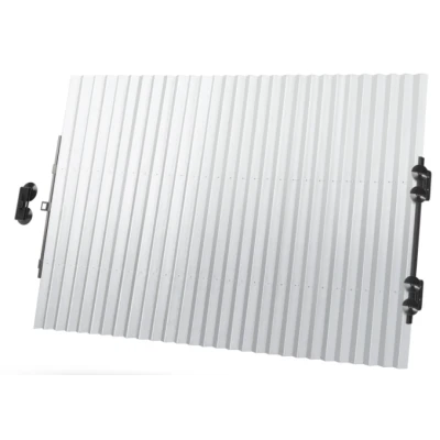 Parasolar auto retractabil impotriva razelor UV, fixare prin ventuze 70 cm