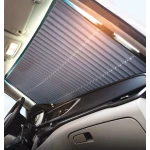 Parasolar auto retractabil impotriva razelor UV, fixare prin ventuze 70 cm 