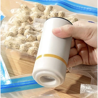 Pompa de vidat alimentele AO 78182 usor de folosit