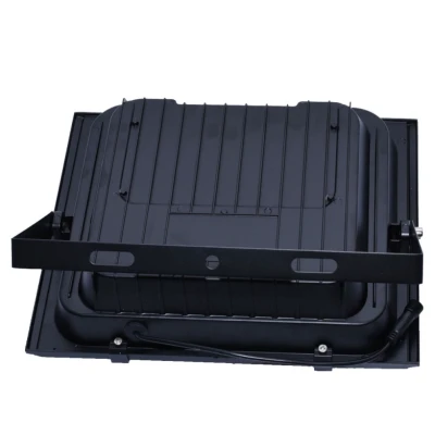 Proiector 200W cu Panou Solar si Telecomanda