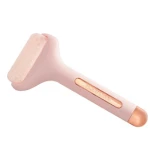 Rola profesionala de masaj cu efect de gheata FLAWLESS ICE ROLLER
