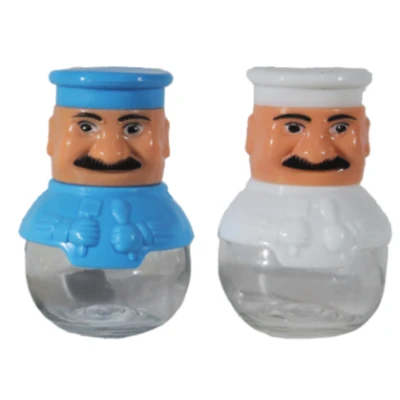 Set 2 solnite pentru sare si piper in forma de bucatar