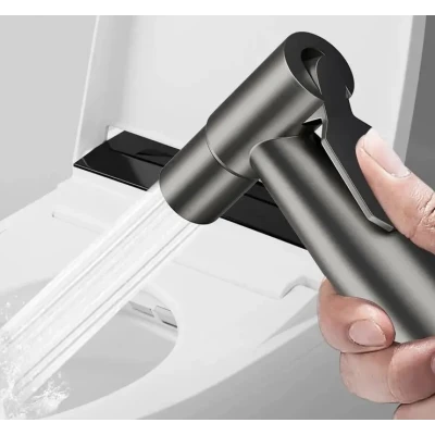 Set Dus Igienic Pentru Bideu sau Vas WC cu Furtun Extensibil si Toate Accesoriile Incluse