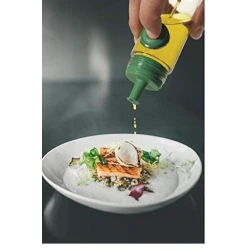 Sticla cu Pulverizator 2 in 1 pentru Ulei sau Otet